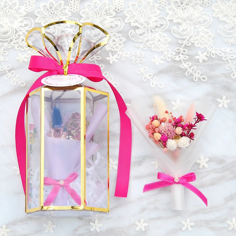 ミニドライブーケ ギフトボックス(中) - 桃の花 結婚式 小さな卒業ギフト - ドライフラワー・ブーケ - 寄せ植え・花 ピンク
