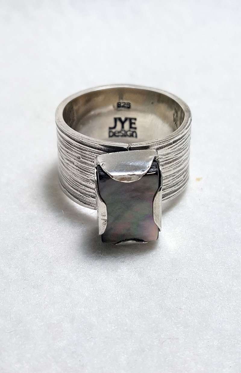 [Spot * 1] # 018 925 silver inlay shell Hand Ring - แหวนทั่วไป - โลหะ ขาว