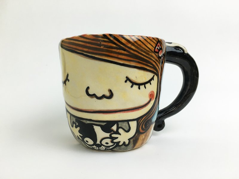 Nice Little Clay handmade mug _ Girl with cat - Mugs - Pottery Multicolor