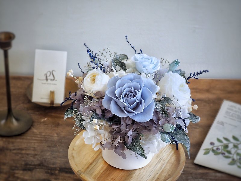 Mother's Day Graduation Bouquet Classic Flower Gift [Misty Blue Sky] Everlasting Flowers Table Flowers - Plants - Plants & Flowers Blue