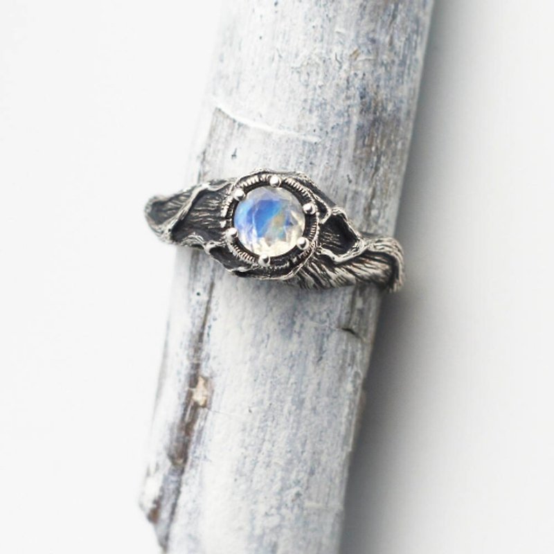 Tree Ring with Rainbow Moonstone - General Rings - Sterling Silver Silver