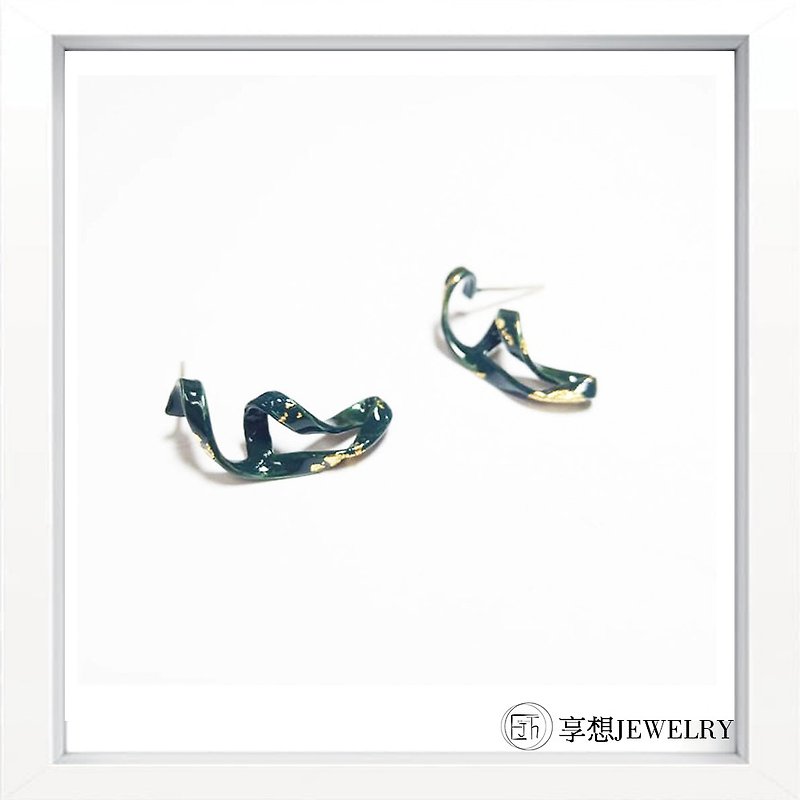 lacquerware. Gold leaf earrings - ต่างหู - เงินแท้ สีเงิน