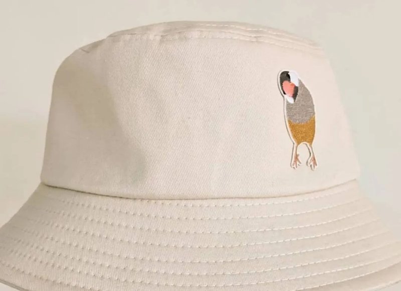 Crooked Haven Bird Bucket Hat/ Embroidery/ Off-White/ Black/ Original