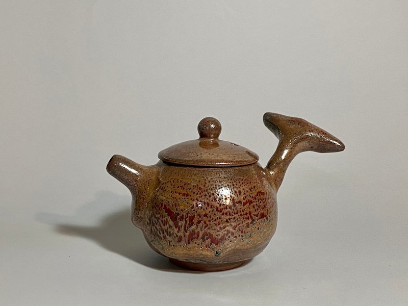 Gao Weineng Orange Glazed Fishtail Teapot - Teapots & Teacups - Pottery 