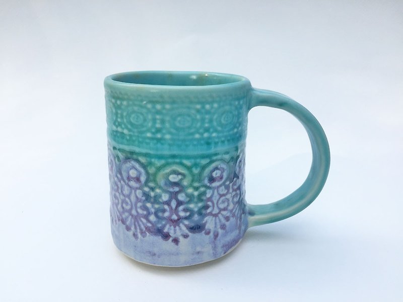 A beautiful turquoise & violet, sweet lace imprint handmade ceramic mug - 咖啡杯/馬克杯 - 陶 多色