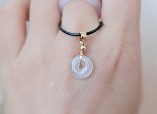 螺絲帽帽工作室 【親翠】天然翡翠 玻璃冰小精品平安釦14K金釦頭皮繩鎖骨鏈