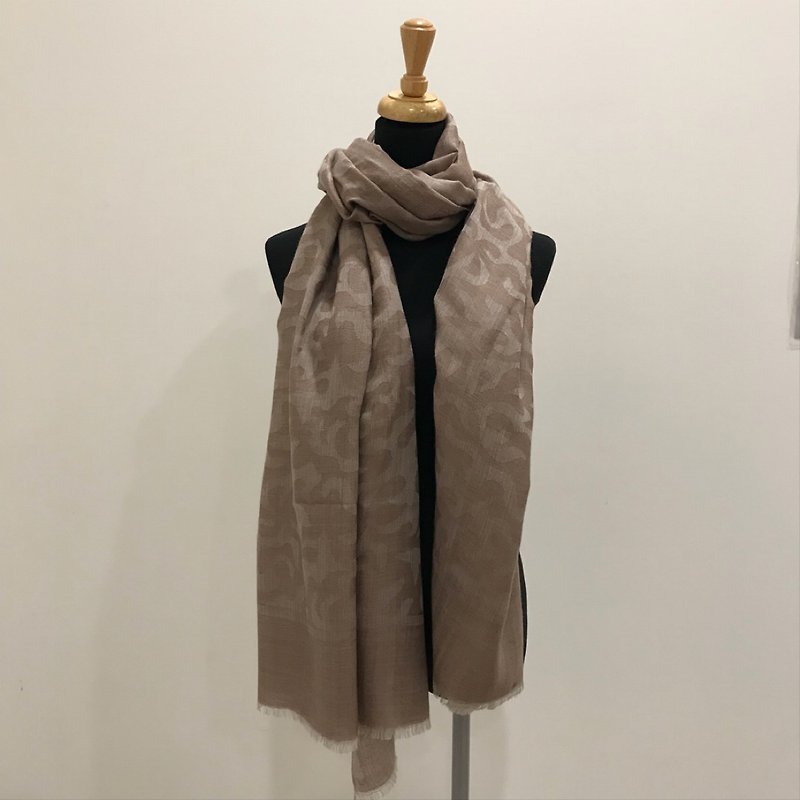 喀什米爾 Cashmere 羊絨圍巾/披肩 手工編織 設計款 Malibu - 圍巾/披肩 - 羊毛 咖啡色