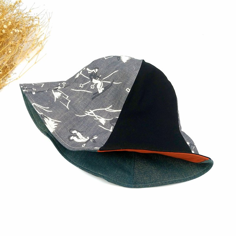 Calf Village Calf Village handmade double-sided hat custom sunhat neutral sports illustration personality wild {rock ski season} [H-406] - หมวก - ผ้าฝ้าย/ผ้าลินิน สีเทา