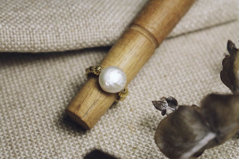 Dixian L'IMMORTEL Baroque Pearl Soft Ring Natural Pearl Ring/VR011 - แหวนทั่วไป - ไข่มุก ขาว