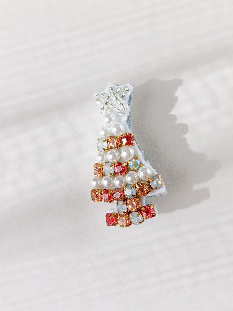 珍珠寶石粉紅聖誕樹刺繡胸針 - 胸針 - 羊毛 粉紅色