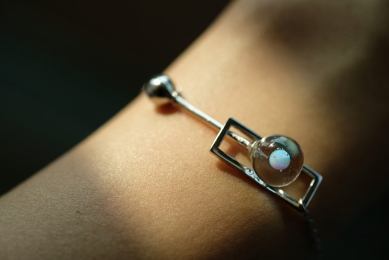 The Floating Planet (bracelet) - 手鍊/手環 - 玻璃 銀色