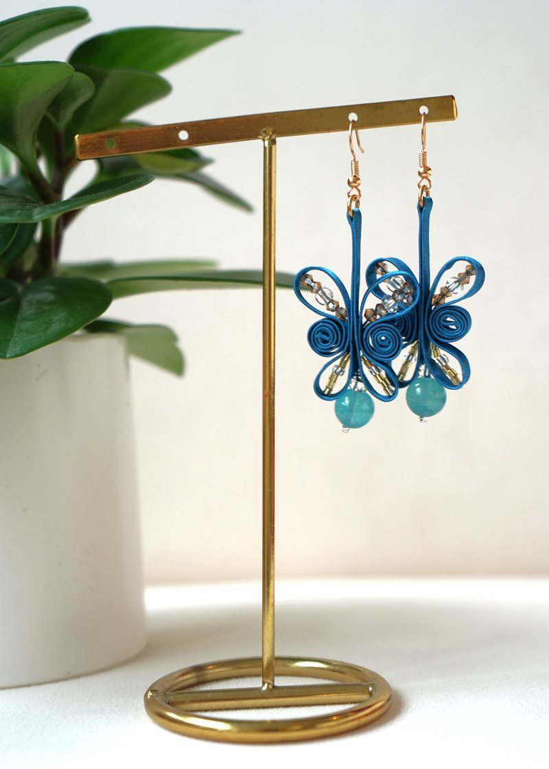 Butterfly Pankou Earrings (Teal) - ต่างหู - ผ้าไหม สีเขียว