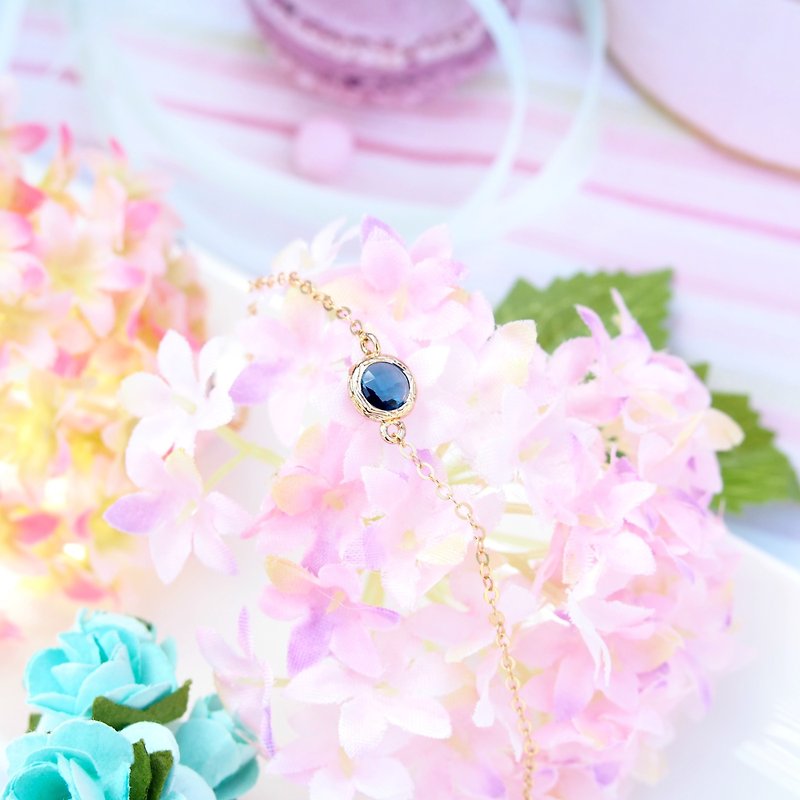 "KeepitPetite" Elegant · gilt edging glass imitation gemstone bracelet · navy blue · - Bracelets - Gemstone Blue