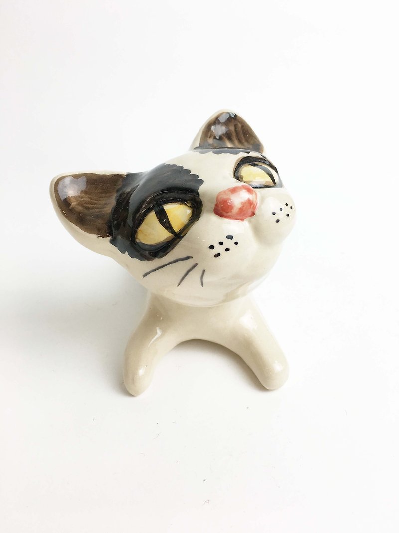 Nice Little Clay three-dimensional hand-decorated _ Happy cat 0506-02 - Items for Display - Pottery Multicolor