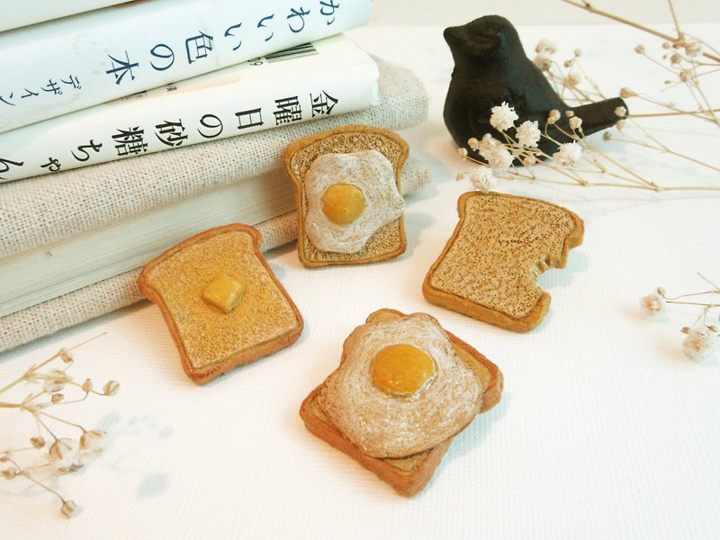 Who moved my toast brooch - Badges & Pins - Clay Orange
