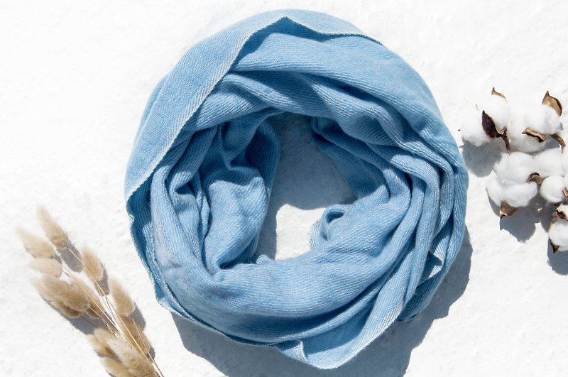 純羊毛披巾/針織圍巾/針織披巾/蓋毯/純羊毛圍巾/羊毛披巾-天空藍 - 圍巾/披肩 - 羊毛 藍色