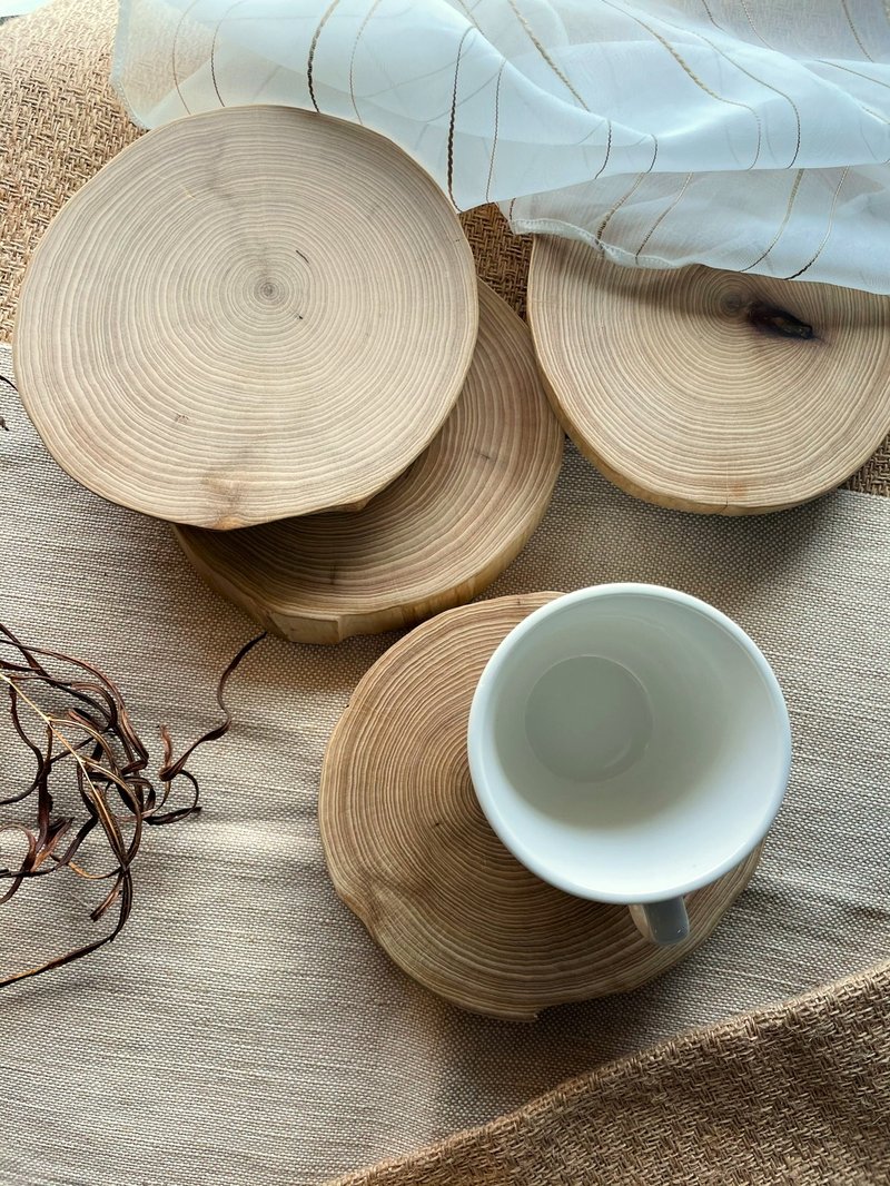 W.M. Wuliuyuan Taiwan precious needles and five woods - Taiwan Xiao Nanmu creat - Coasters - Wood Brown