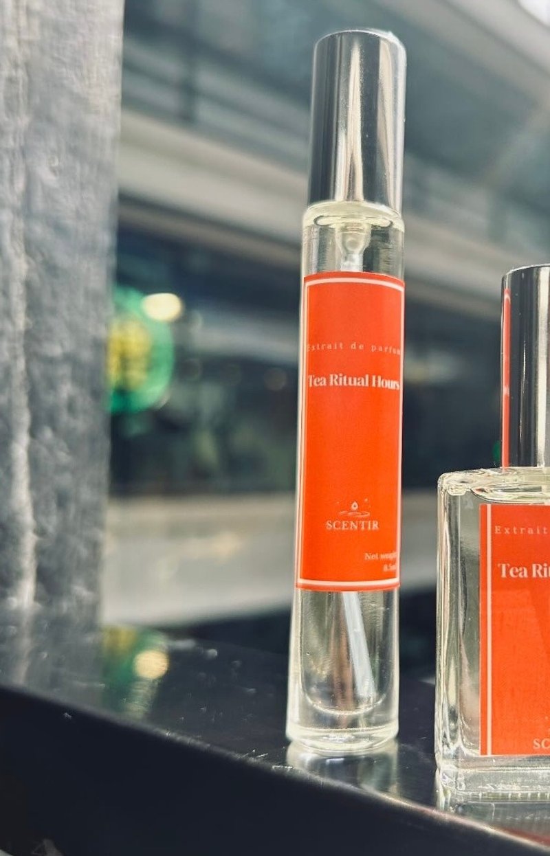 【Green, Woody Tea】Tea Ritual Hours - Perfumes & Balms - Glass 