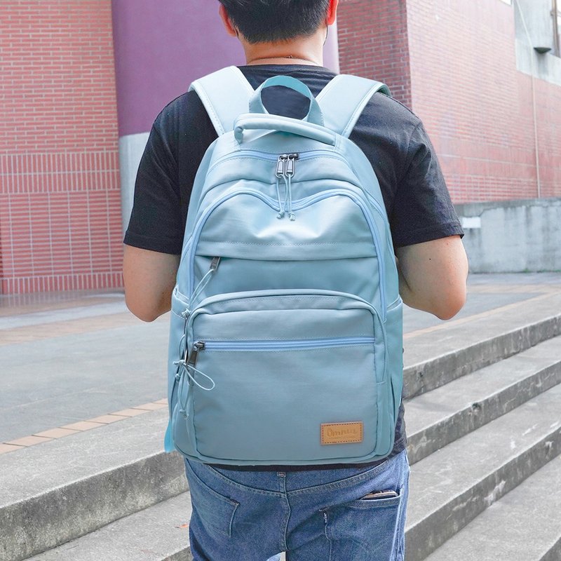 [Get a Keychain with Purchase] Light Travel Large Capacity Laptop Backpack (Light Blue) - กระเป๋าเป้สะพายหลัง - ไนลอน 