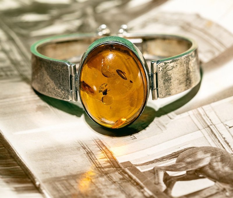 Oval amber sterling silver bracelet-Western antique jewelry - สร้อยข้อมือ - เงินแท้ 