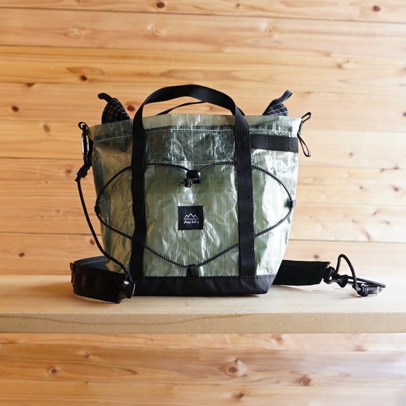 DCF・Green【ちびハイカーサコッシュ・S】/登山・ハイキング・キャンプ・フェス・アウトドア・ショルダーバッグ・トートバッグ・slowhike・防水・軽量 - 側背包/斜背包 - 環保材質 綠色