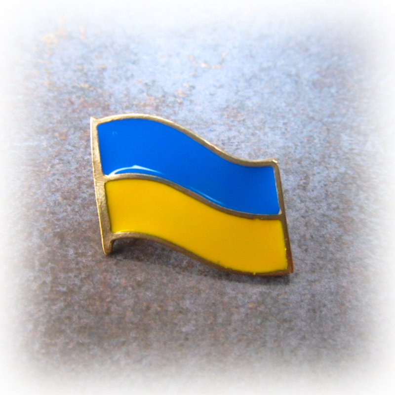 Ukraine flag pin ukraine pin handmade pin enamel pins brass enamel pin ukrainian - 徽章/別針 - 銅/黃銅 金色