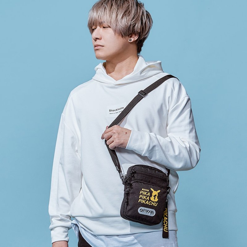 【アウトドア】ポケモン共同ブランドトレンディブラックピカチュウストレートサイドバックパック-ブラックODGO20B07BK - ショルダーバッグ - ポリエステル 