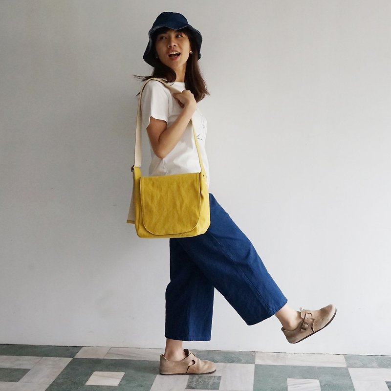 MOGU/Canvas Crossbody Bag/Lemon Yellow/Saoyue - กระเป๋าแมสเซนเจอร์ - ผ้าฝ้าย/ผ้าลินิน สีเหลือง