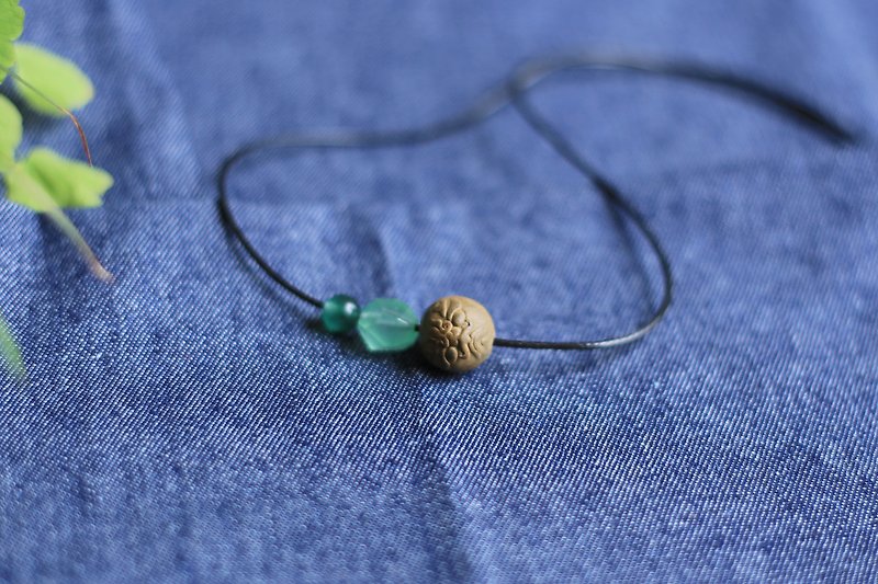 One dyed finger incense | cloud pattern unicorn incense beads | aventurine jade water grass chalcedony | small crowd clavicle chain - Collar Necklaces - Semi-Precious Stones 