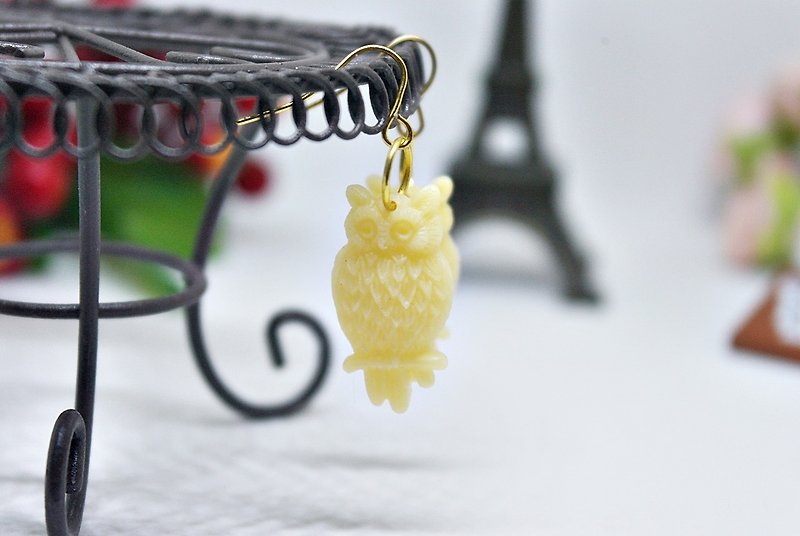 Alloy X Resin ＊Alone Owl ＊_Hook Earrings➪Limited X1 - Earrings & Clip-ons - Clay Yellow