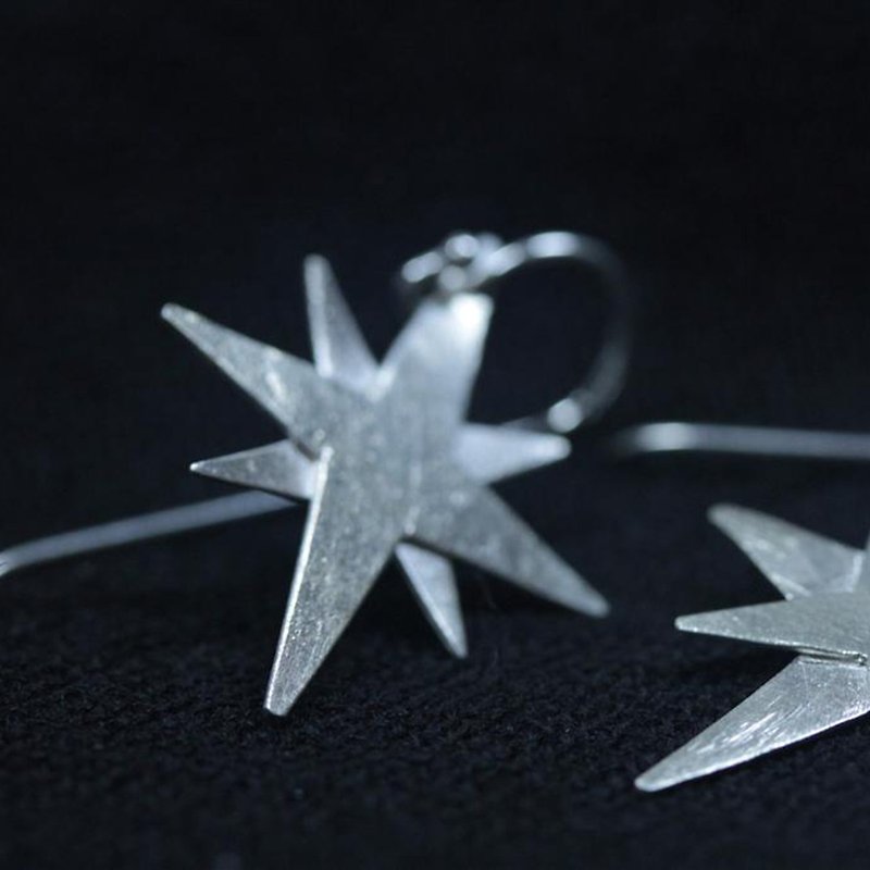 Christmas Star Thai Silver Hook Earring (E0089) - ต่างหู - เงิน สีเงิน