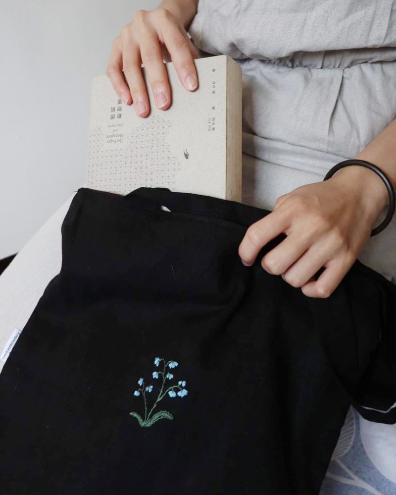 鈴蘭手刺繡 托特包 Tote Bag (Small) - 手提包/手提袋 - 棉．麻 