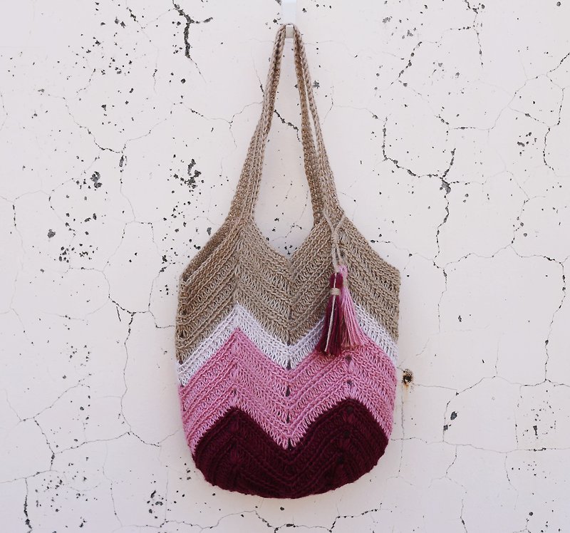 【Sold out】Handmade hand-woven/ Linen/shopping bag/shoulder bag/ Linen bag/tassel - Handbags & Totes - Cotton & Hemp Pink