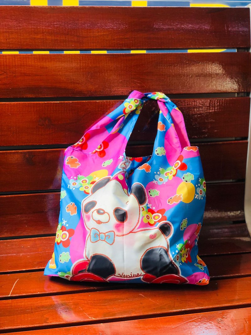 Vanilla Hand Painted-Showa Panda Car Car Eco Bag - Handbags & Totes - Nylon Blue