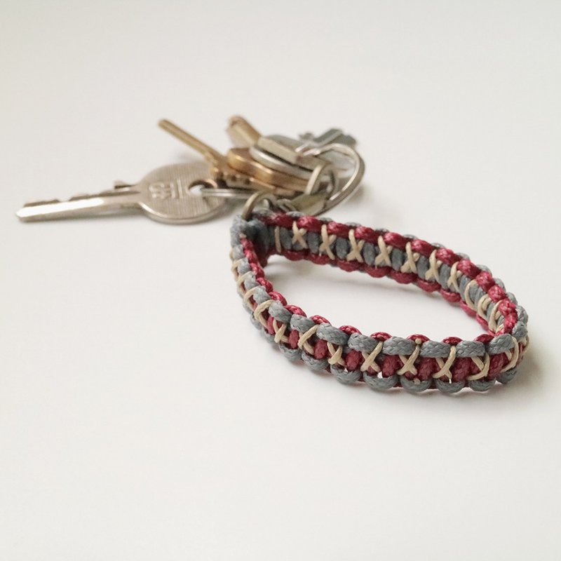 Braided Keyring - X Cobra Pattern (Dark Red + Dark Gray + Khaki) - ที่ห้อยกุญแจ - ไฟเบอร์อื่นๆ สีแดง