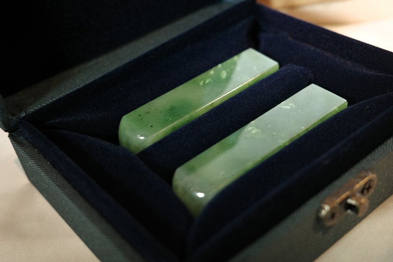 [A good Stone will be polished] Taiwan Jade Jasper_Jade stamp Wedding Couple Seal_Fang Seal - Stamps & Stamp Pads - Jade Green