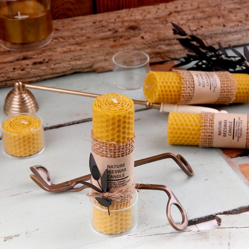 Natural Honeycomb Column Candle 3 In | Candlestick | Gift Set - เทียน/เชิงเทียน - ขี้ผึ้ง 