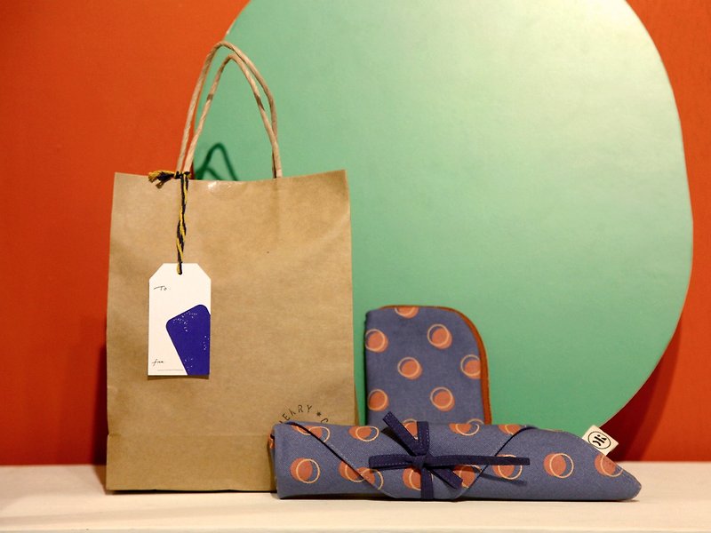 【聖誕交換禮物】- 莓果藍 - 刀/叉/湯匙/餐具組 - 棉．麻 藍色