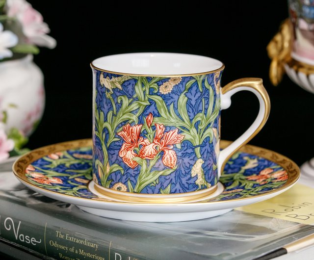 英国ヴィクトリア＆アルバート博物館が花柄ボーンチャイナ