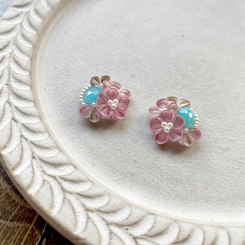 amazonite flower earring - Earrings & Clip-ons - Semi-Precious Stones Pink