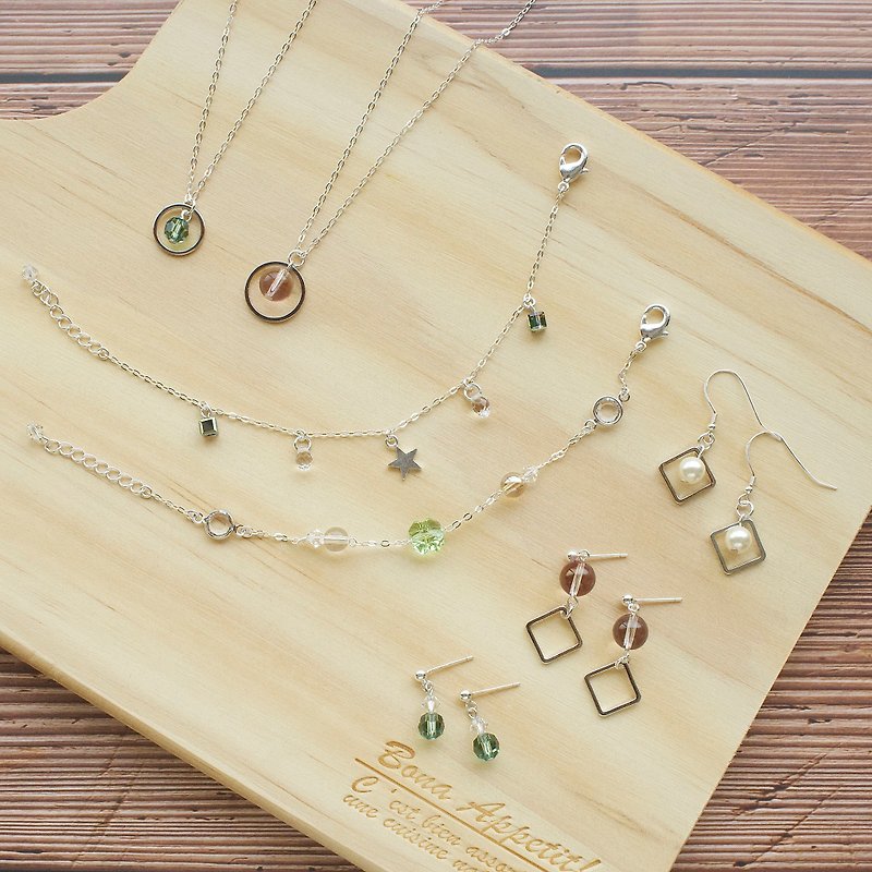 Goody Bag - Anniversary Limited Fu Bag Jewelry Combination - Necklace bracelet earrings - สร้อยข้อมือ - เครื่องเพชรพลอย หลากหลายสี