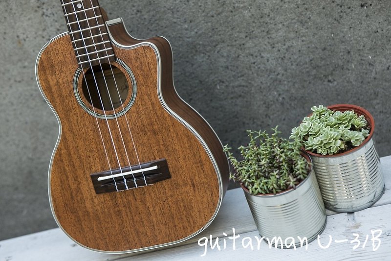 台湾製オリジナルブランドギターマン23インチフルマホガニーシングル手作りウクレレ - ギター・楽器 - 木製 