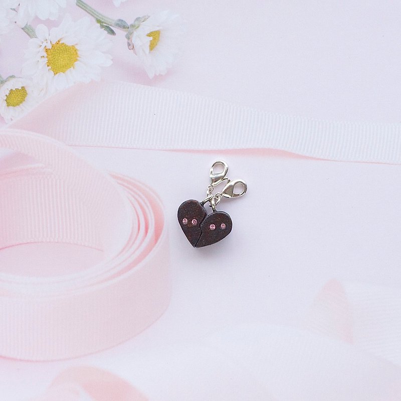 Heart wooden charm - Charms - Wood Pink