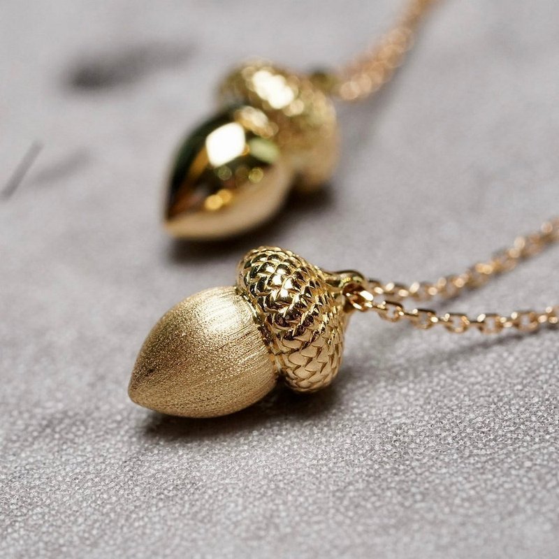 X'mas Christmas Special 18K Round Acorn Necklace - Light Gold/Satin - สร้อยคอ - เครื่องประดับ สีทอง