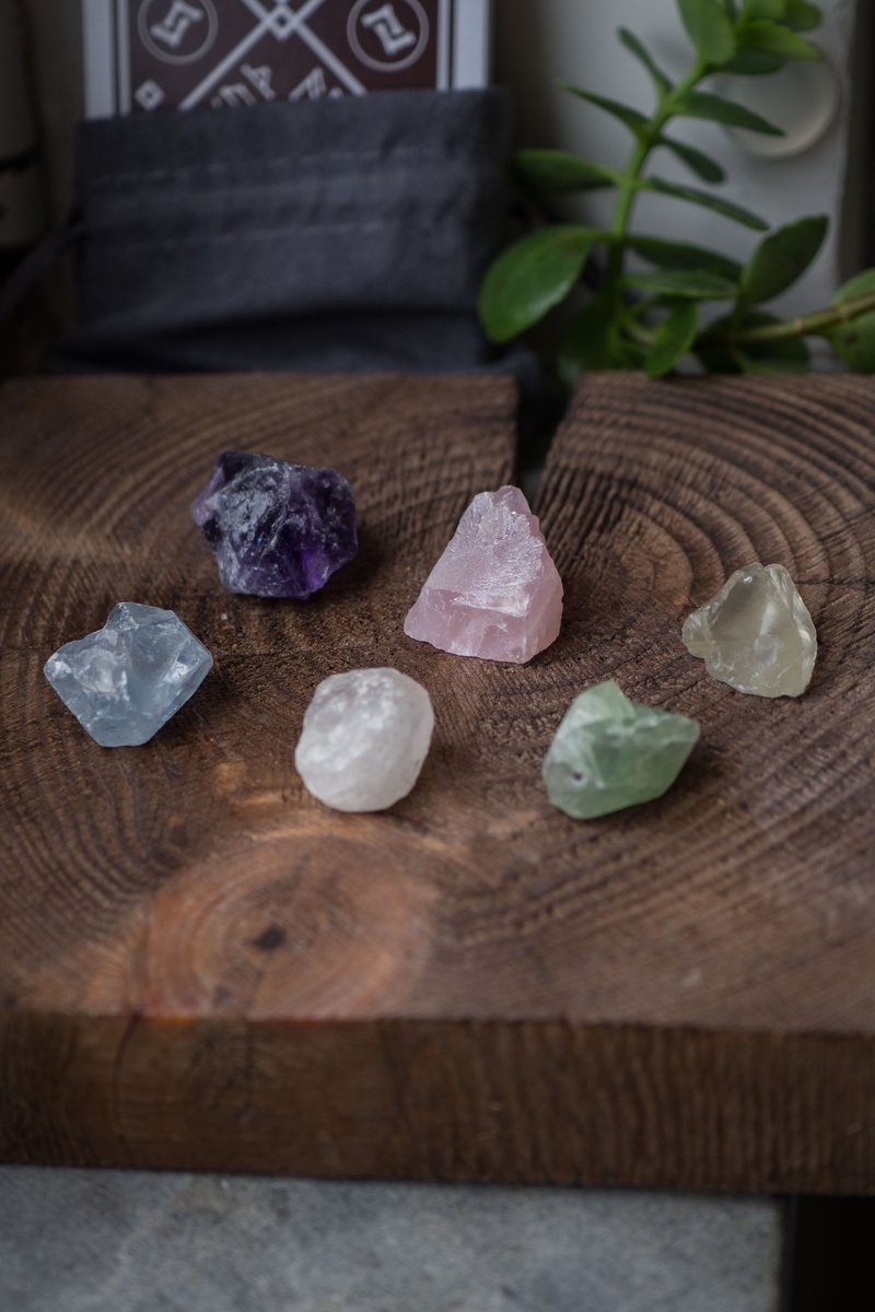 powerful raw crystals gift set, magic gems box, celestine, rose quartz, amethyst - 其他 - 寶石 多色