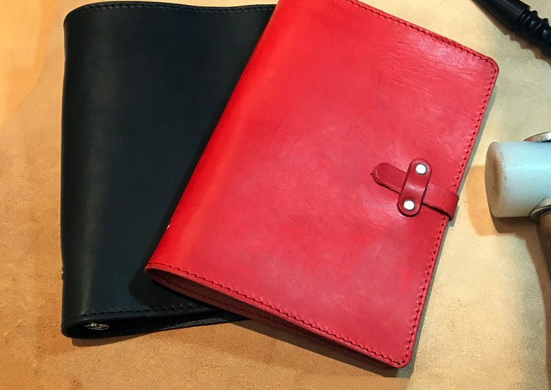 Pooh Writing Poem Notebook Set - Book Covers - Genuine Leather Red