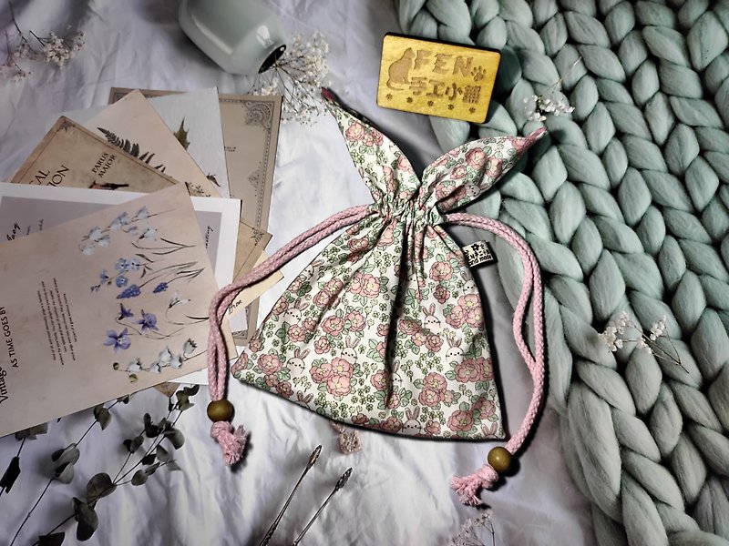 袋物系列-韓國薄棉布料碎花兔-兔耳束口袋-手作束口袋-小束口袋 - 水桶包/束口袋 - 棉．麻 