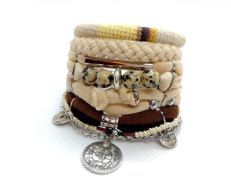 Dalmatian Jasper Bracelet Gypsy Style Bohemian Bracelet Set Kuchi Coin Charm - สร้อยข้อมือ - ผ้าฝ้าย/ผ้าลินิน สีเหลือง