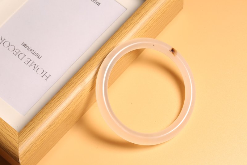 [Bangle] 58 Circumference / Symbolizing Continuous Good Luck / Bracelet Hand Chain Bracelet / Natural Agate Gift - สร้อยข้อมือ - หยก สีใส