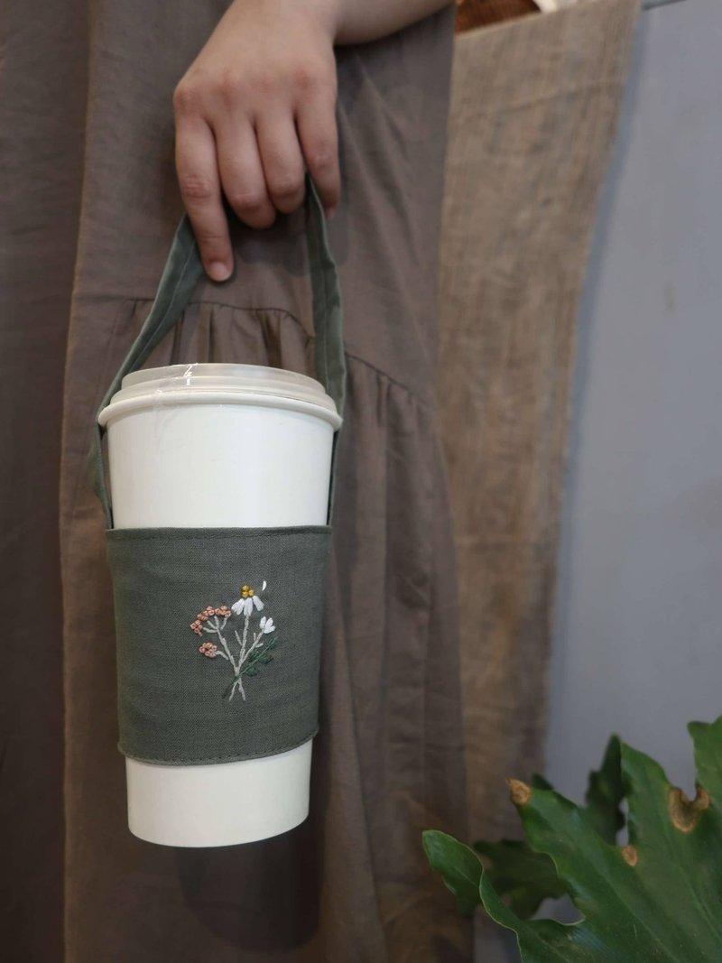 一束花手刺繡飲料袋/杯袋/可收納 - 手提包/手提袋 - 棉．麻 